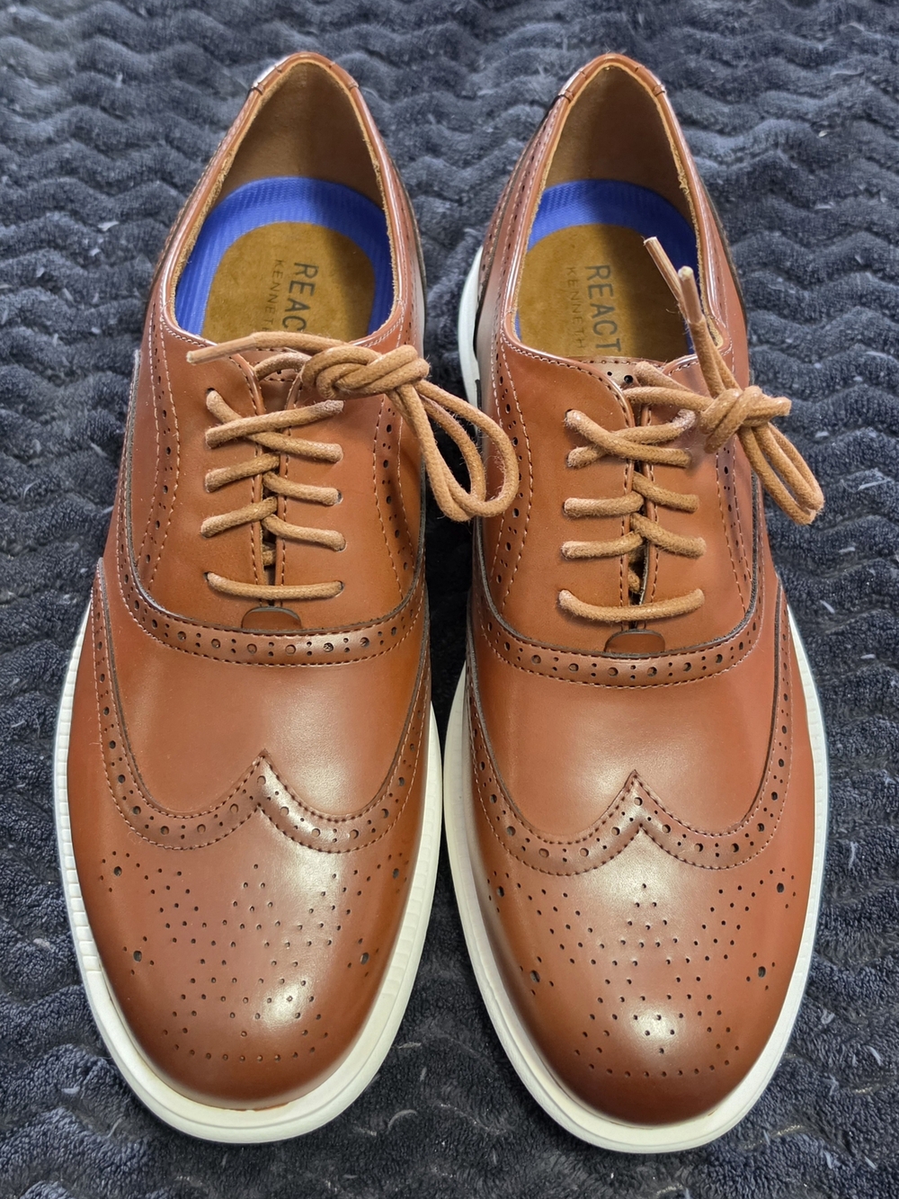 Kenneth Cole Reaction Men's Nio Wing Lace Up Oxford 9 Wide